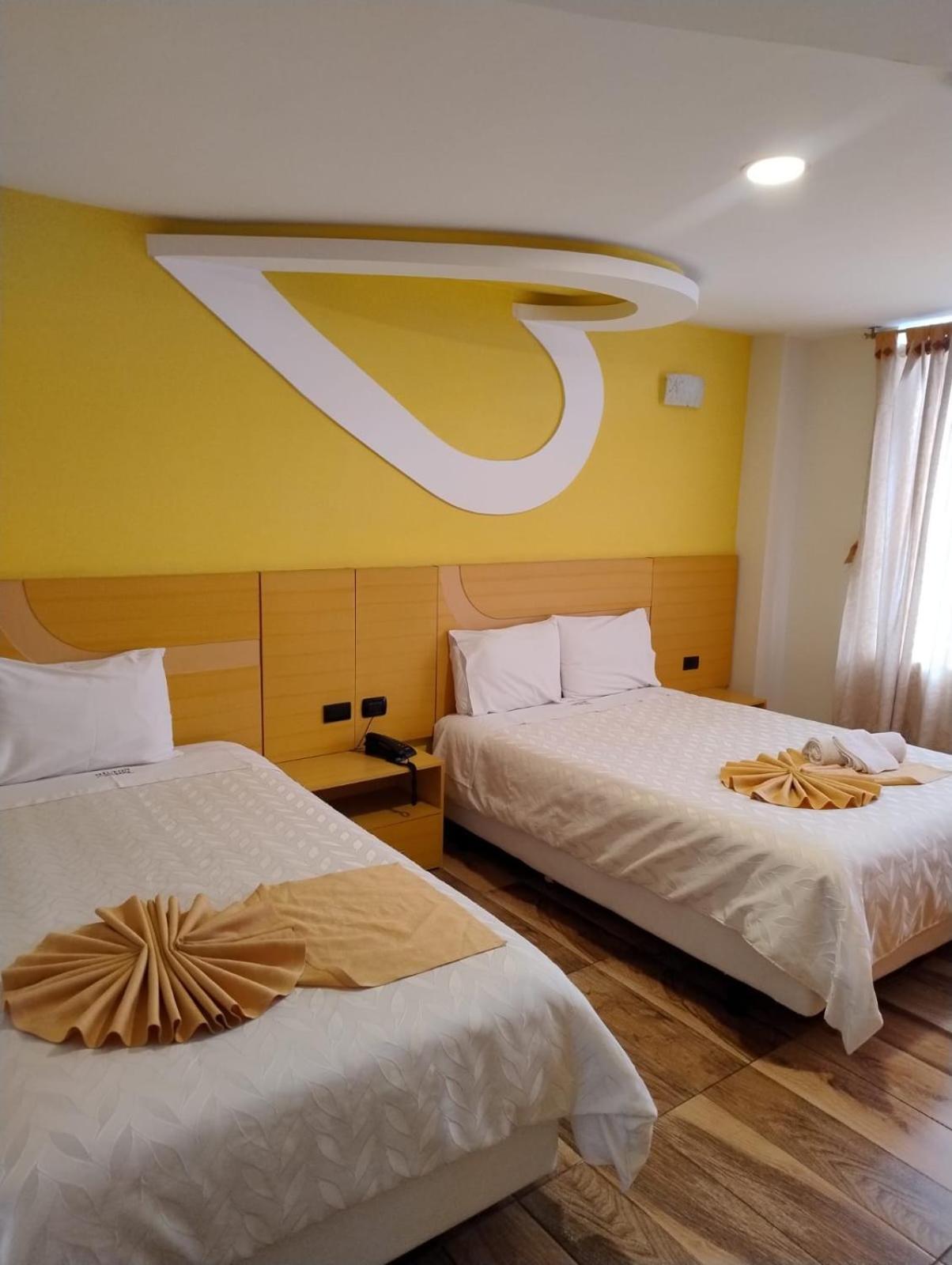 Hotel Golden Coral Tulcán Eksteriør billede